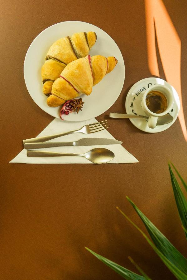 Zefiro Suites ปาแลร์โม ภายนอก รูปภาพ
