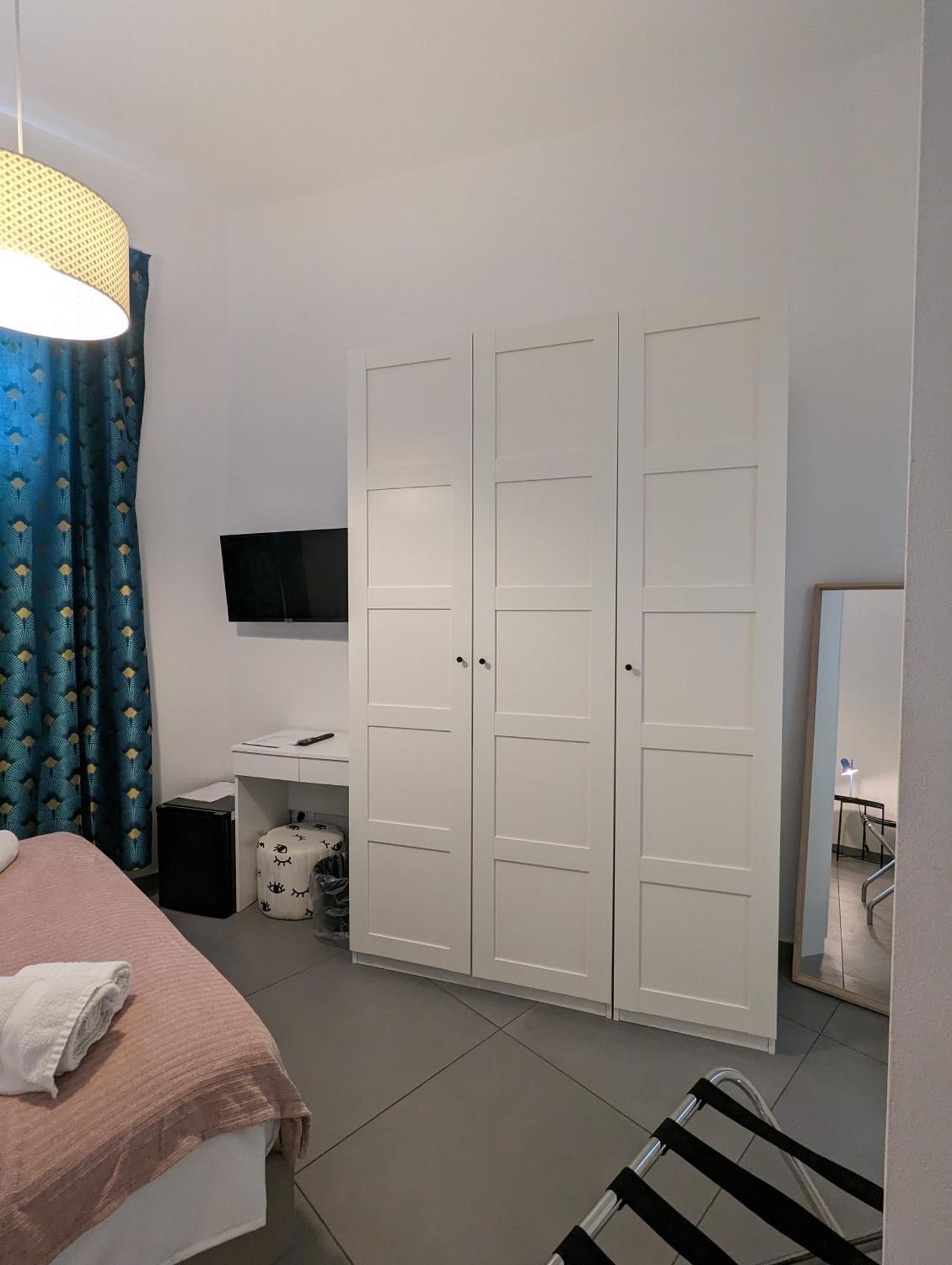 Zefiro Suites ปาแลร์โม ภายนอก รูปภาพ